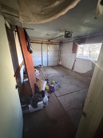 6313 Ring Dr, Sacramento, CA 95824