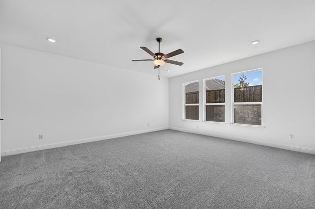 515 Wisteria Street, Oak Point, TX 75068