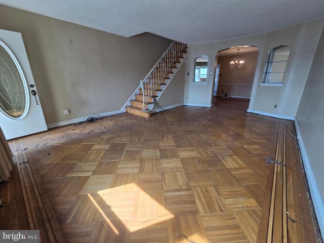 6106 CASTOR AVE, Philadelphia, PA 19149