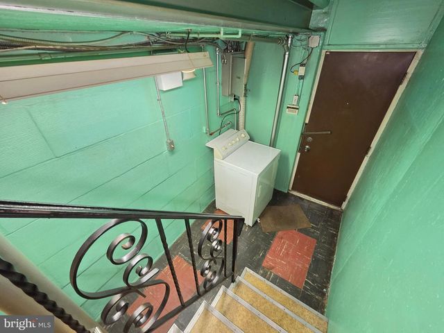 6106 CASTOR AVE, Philadelphia, PA 19149