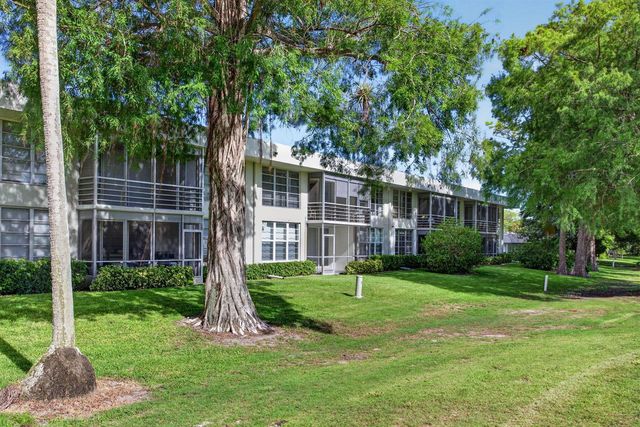901 W Cypress Lane 103, Pompano Beach, FL 33069