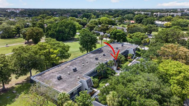 901 W Cypress Lane 103, Pompano Beach, FL 33069