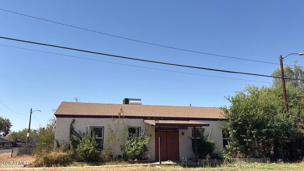 4202 N MITCHELL Street, Phoenix, AZ 85014 — photo 4