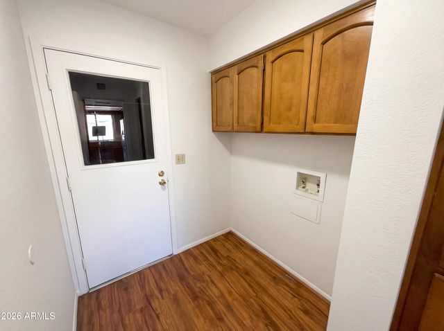 7324 W SELLS Drive, Phoenix, AZ 85033