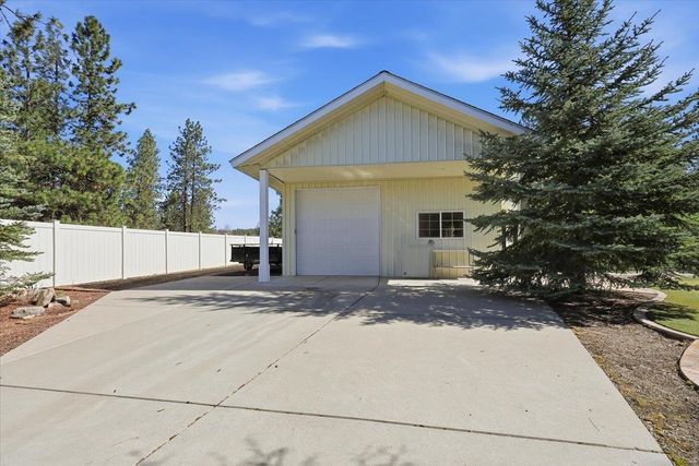 17404 Springview Ln, Nine Mile Falls, WA 99026