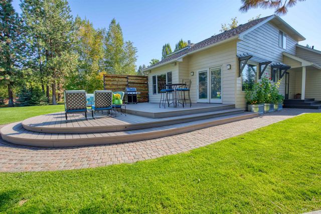 17404 Springview Ln, Nine Mile Falls, WA 99026