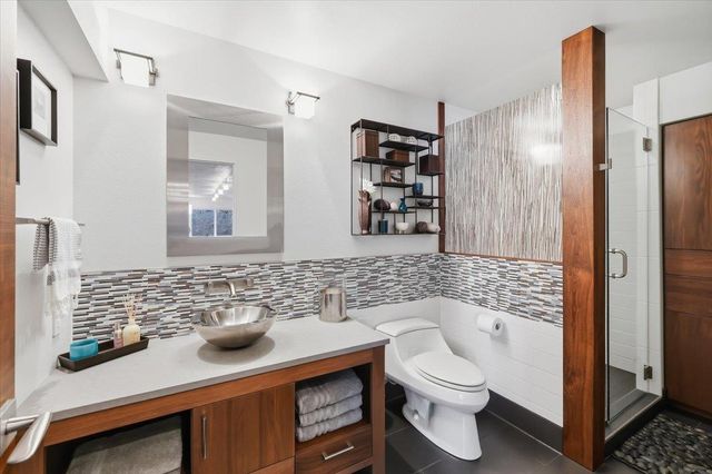 17404 Springview Ln, Nine Mile Falls, WA 99026
