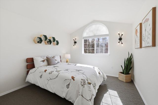 17404 Springview Ln, Nine Mile Falls, WA 99026