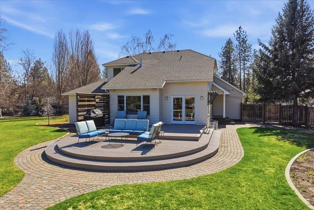 17404 Springview Ln, Nine Mile Falls, WA 99026