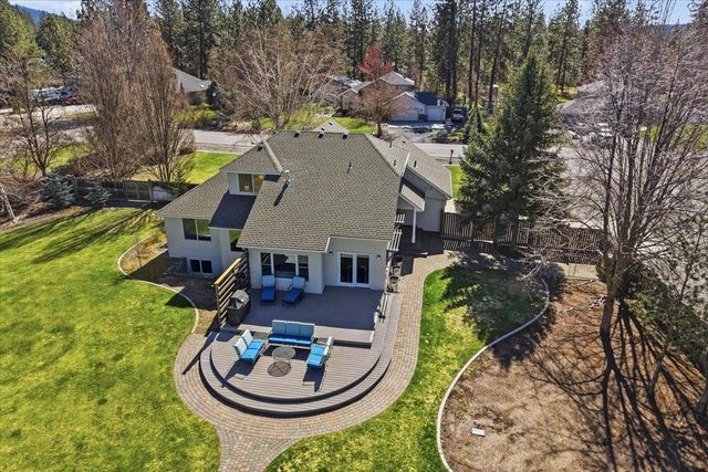 17404 Springview Ln, Nine Mile Falls, WA 99026