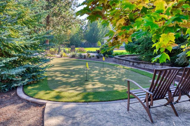 17404 Springview Ln, Nine Mile Falls, WA 99026