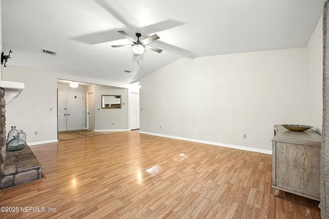 249 QUEBEC Lane, Jacksonville, FL 32225