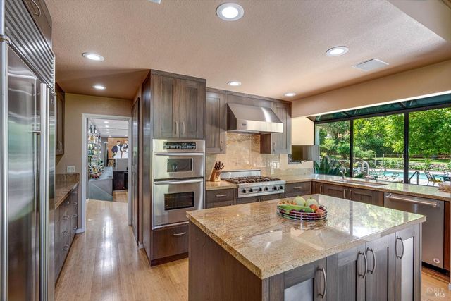 3057 St. Helena Hwy, St. Helena, CA 94574