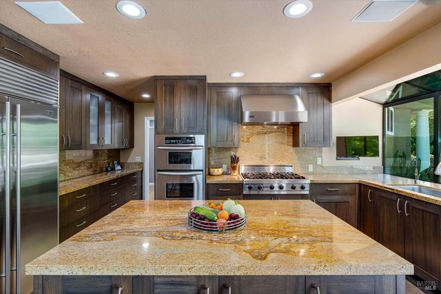 3057 St. Helena Hwy, St. Helena, CA 94574