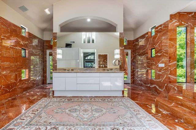 3057 St. Helena Hwy, St. Helena, CA 94574