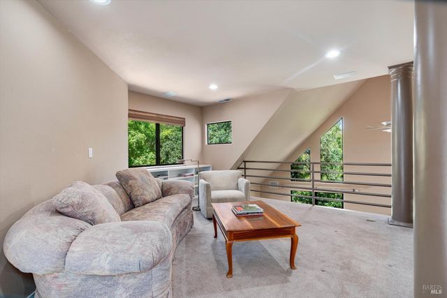 3057 St. Helena Hwy, St. Helena, CA 94574