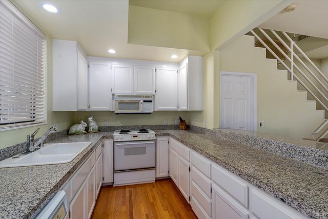 3057 St. Helena Hwy, St. Helena, CA 94574