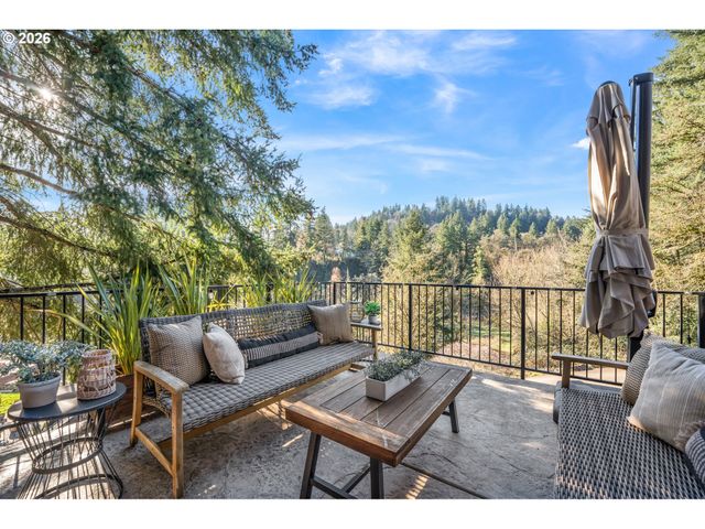 1267 EVAH Ln, West Linn, OR 97068