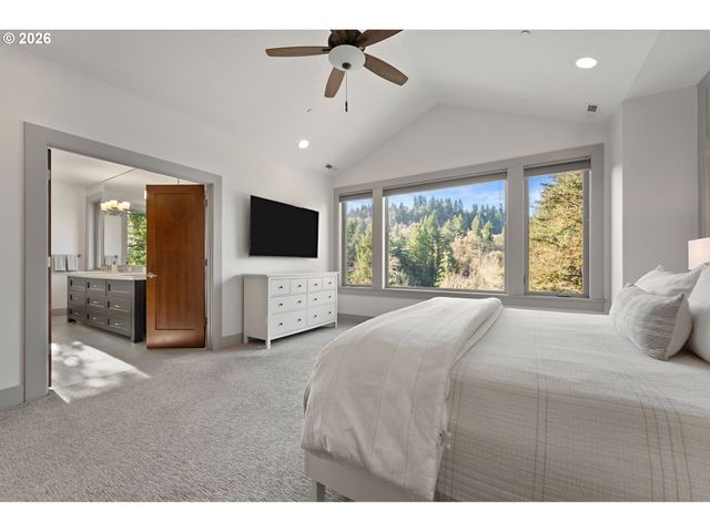 1267 EVAH Ln, West Linn, OR 97068