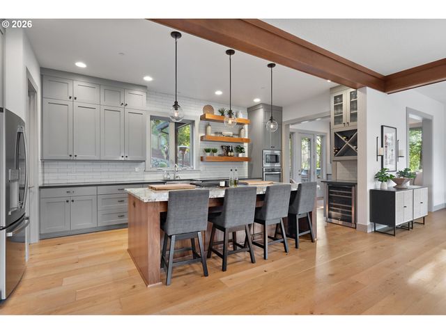 1267 EVAH Ln, West Linn, OR 97068