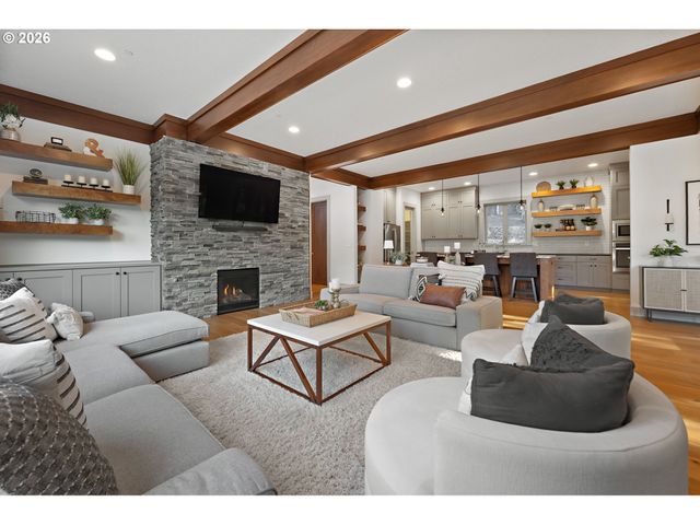 1267 EVAH Ln, West Linn, OR 97068