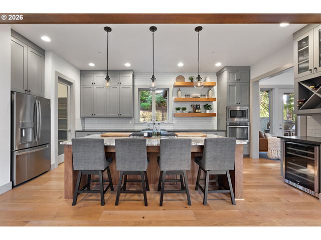 1267 EVAH Ln, West Linn, OR 97068