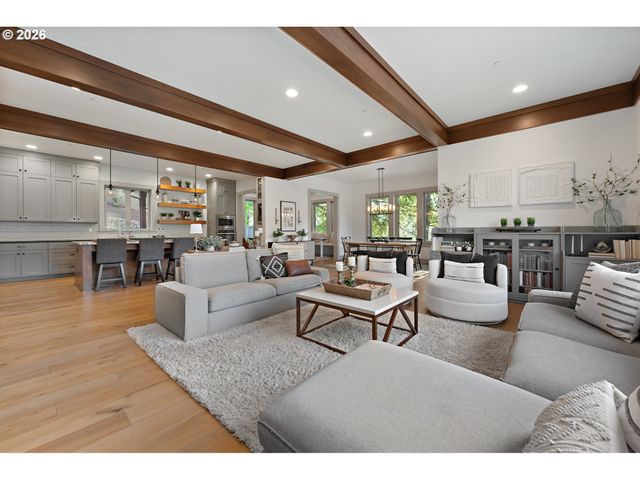 1267 EVAH Ln, West Linn, OR 97068