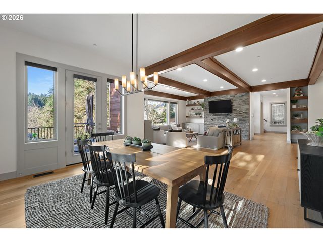 1267 EVAH Ln, West Linn, OR 97068