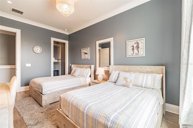 164 BRIGHTWATER DRIVE 2, Clearwater Beach, FL 33767