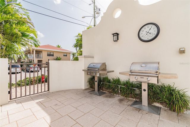 164 BRIGHTWATER DRIVE 2, Clearwater Beach, FL 33767