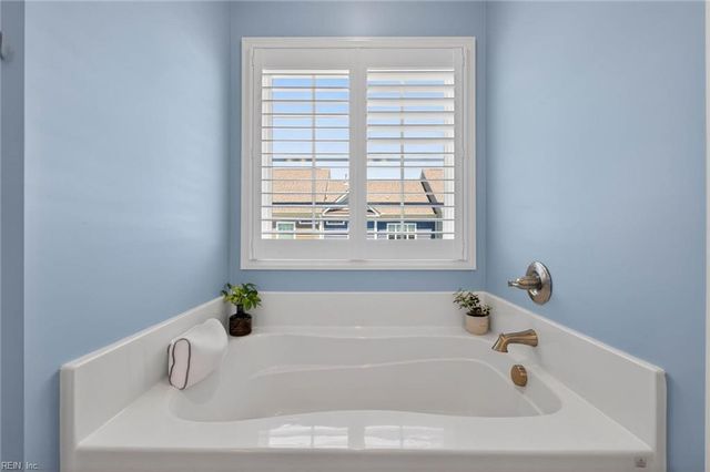 104 Sanctuary DR, Suffolk, VA 23435