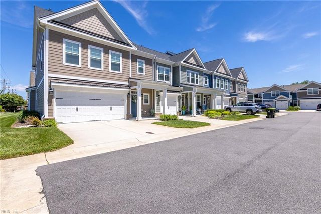 104 Sanctuary DR, Suffolk, VA 23435