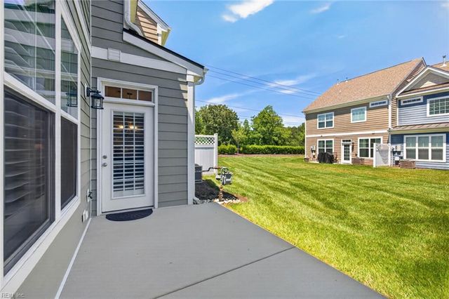 104 Sanctuary DR, Suffolk, VA 23435