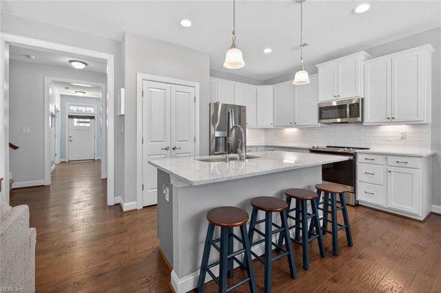 104 Sanctuary DR, Suffolk, VA 23435