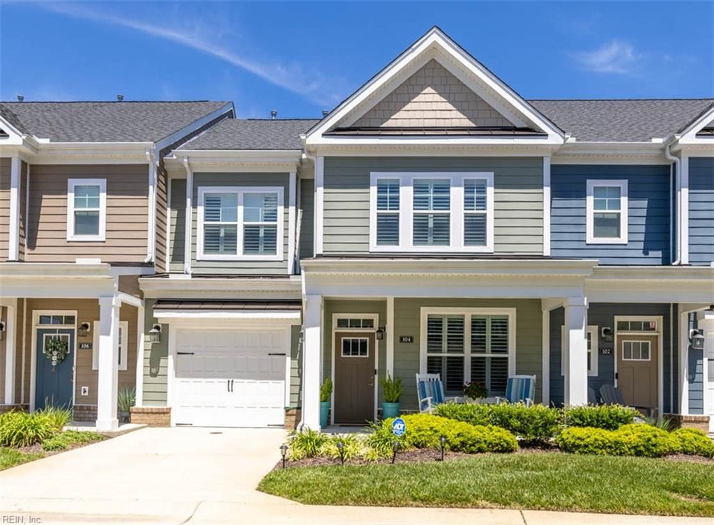 104 Sanctuary DR, Suffolk, VA 23435