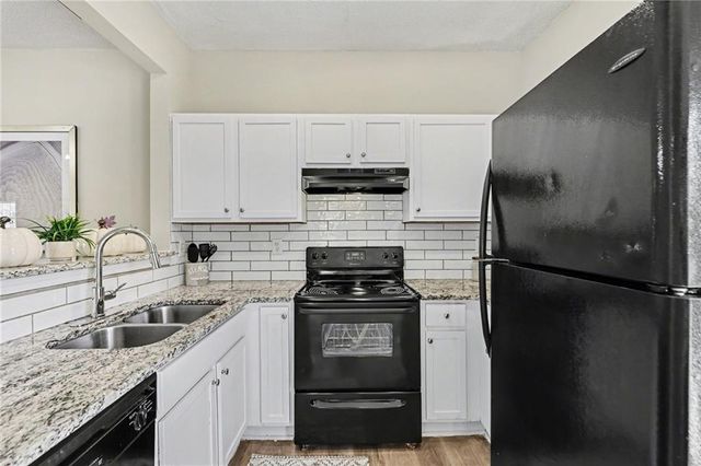 3604 Ginnis Road SW 6, Atlanta, GA 30331