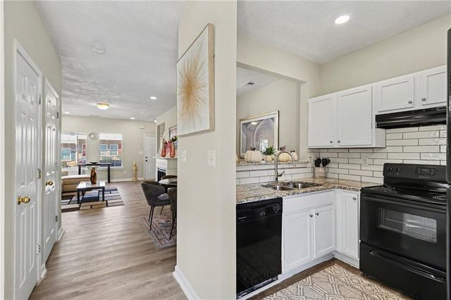 3604 Ginnis Road SW 6, Atlanta, GA 30331