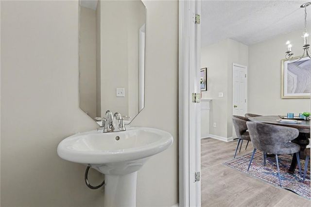 3604 Ginnis Road SW 6, Atlanta, GA 30331