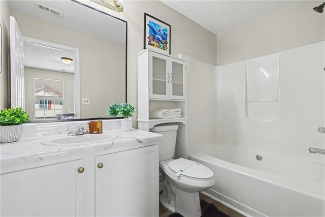 3604 Ginnis Road SW 6, Atlanta, GA 30331