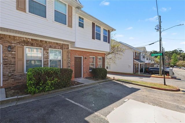 3604 Ginnis Road SW 6, Atlanta, GA 30331