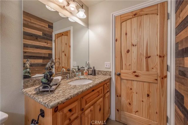424 Mountainaire Lane, Big Bear Lake, CA 92315