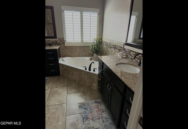 728 Carbine Drive, El Paso, TX 79928