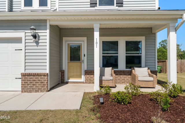 101 Stillhouse Farm Drive, Graham, NC 27253