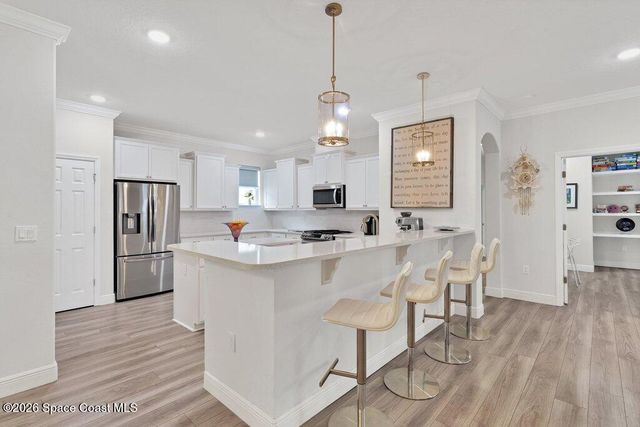 6020 Wild Olive Way, Vero Beach, FL 32966