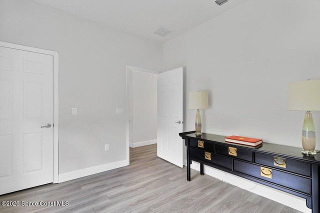 6020 Wild Olive Way, Vero Beach, FL 32966