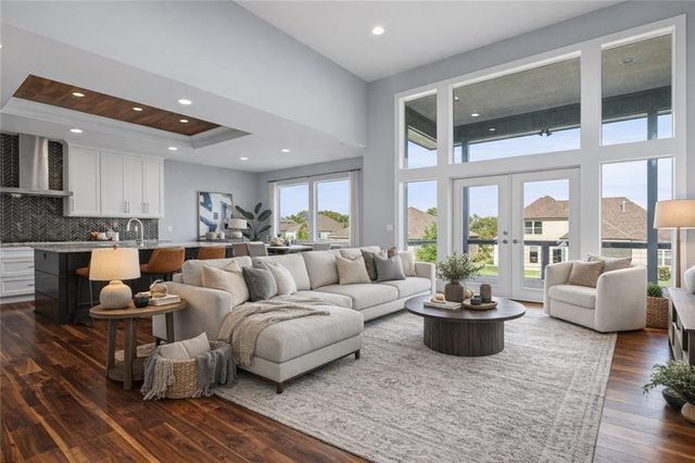 17305 Umbra Street, Overland Park, KS 66221