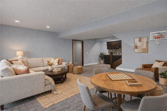 17305 Umbra Street, Overland Park, KS 66221