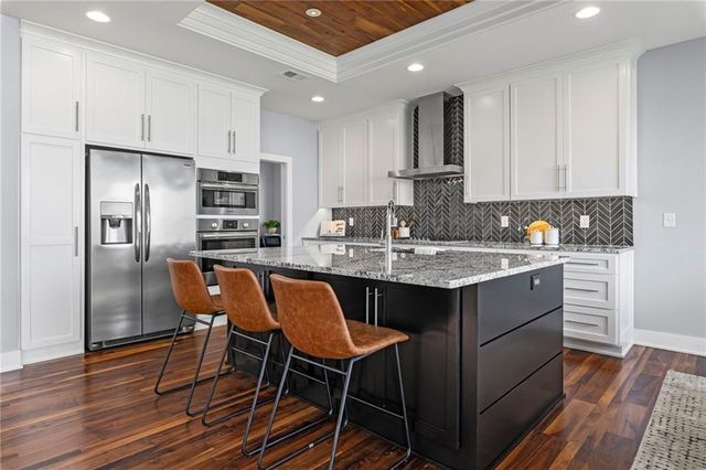 17305 Umbra Street, Overland Park, KS 66221