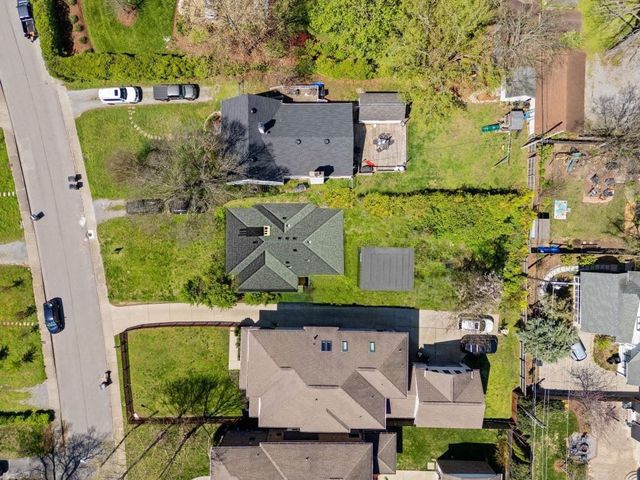 2306 Sunset Pl, Nashville, TN 37212