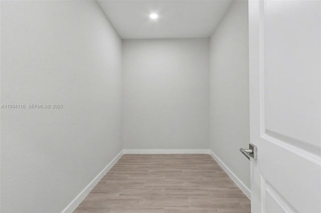 241 SW 4th St, Dania Beach, FL 33004